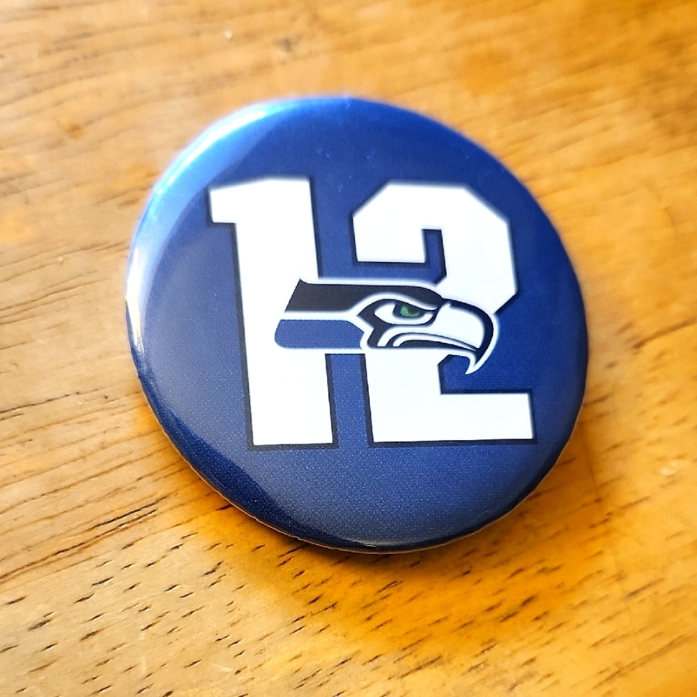 Seattle Seahawks 12 Button Lapel/Hat Pin Jewelry/Accessories